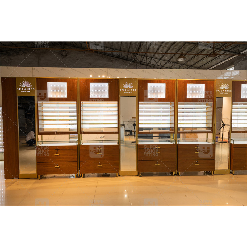 custom.Custom Retail Eyewear S - Interior Design Retail avis et prix